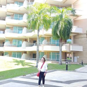 Meet your Posher, Marlyn bactol